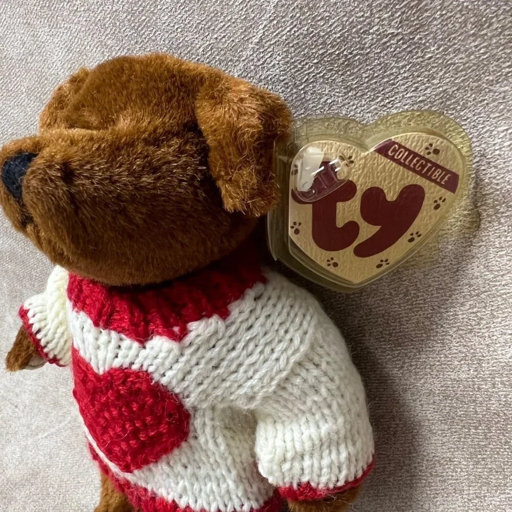 TY Beanie Baby Attic Treasure Collection Casanova Bear Heart Sweater 1993 w tag.